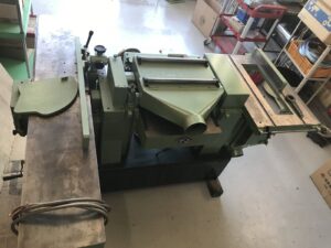 （中古）西野製作所　万能機　SA-300　完売済み商品：<span class="soldout">SOLD OUT</span>