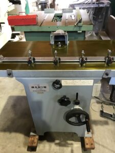 （中古）日本精密機械工作　隅丸取り機　CM-700
