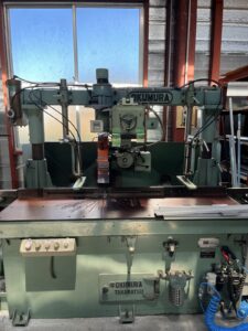 （中古）奥村機械製作所　自動式万能角度切断機　ACGⅡ－A　アルミサッシ　木材対応　オート定規６ｍ付き